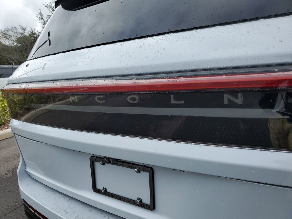 New 2025 Lincoln Navigator L Reserve image 5