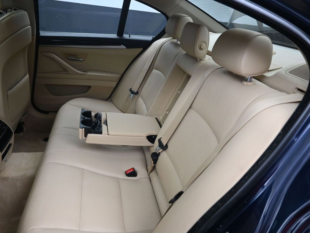 Used 2013 BMW 528i xDrive Sedan image 26