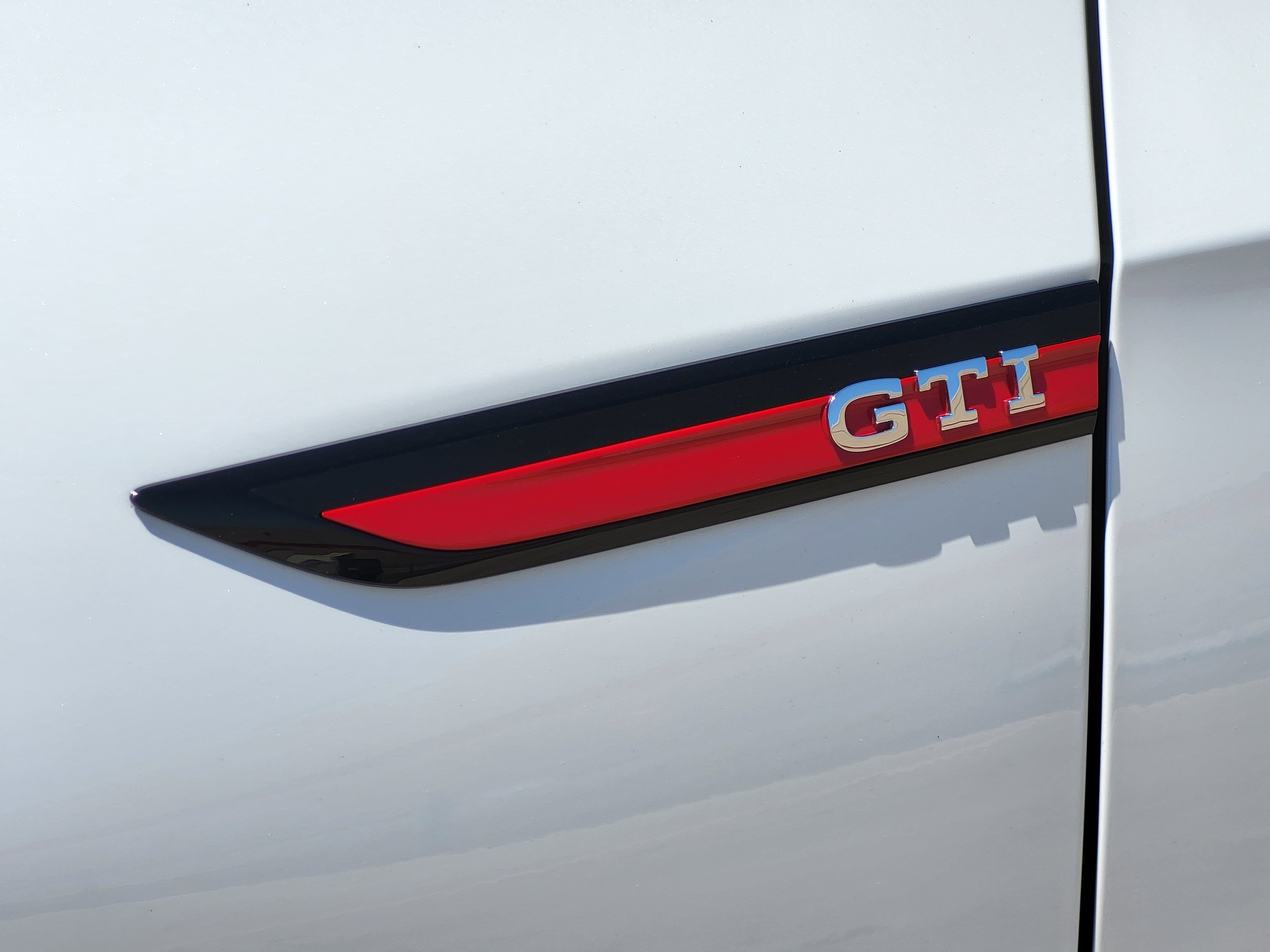Used 2023 Volkswagen GTI SE w/ SE Leather Package FWD image 9