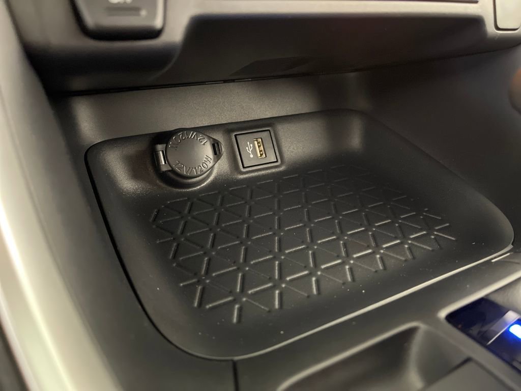 New 2025 Toyota RAV4 XLE image 30