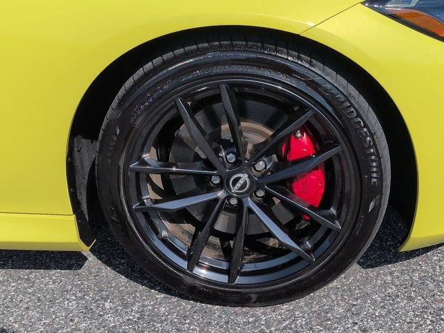 Used 2024 Nissan Z Performance w/ Floor Mat Package RWD image 11