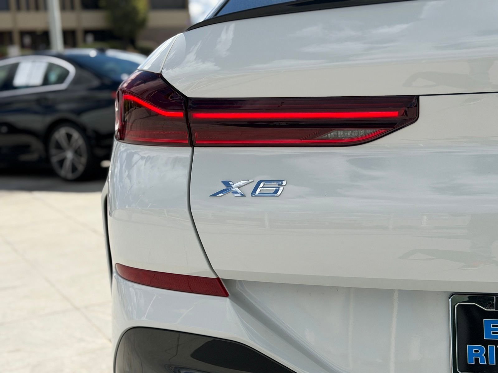 New 2026 BMW X6 xDrive40i w/ Climate Comfort Package AWD/4WD image 14