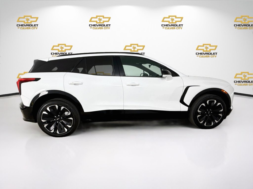 Used 2024 Chevrolet Blazer EV RS AWD/4WD image 9
