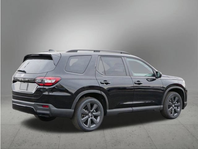 New 2026 Honda Pilot Sport image 5