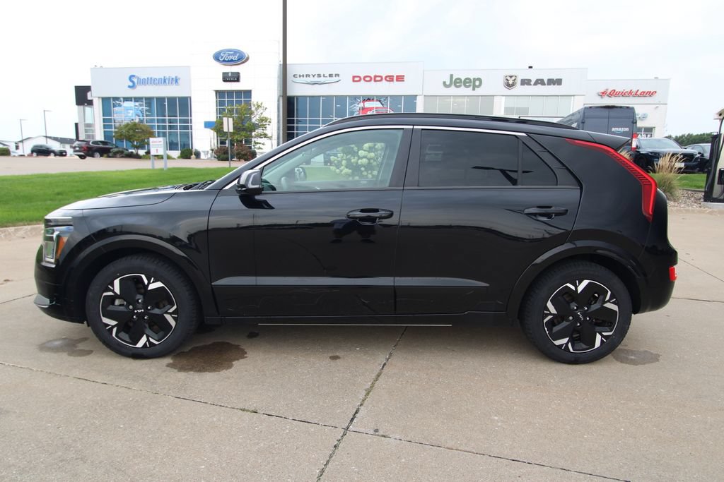 Used 2023 Kia Niro Wind w/ Wind Preserve Package FWD image 18