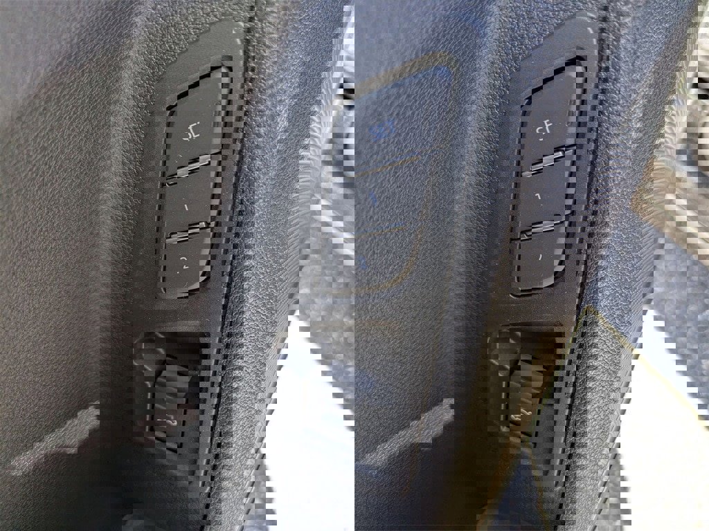 New 2025 Audi Q3 2.0T Premium image 13