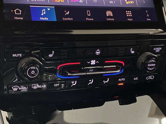 New 2025 Jeep Grand Cherokee L Limited w/ Trailer Tow Package image 47