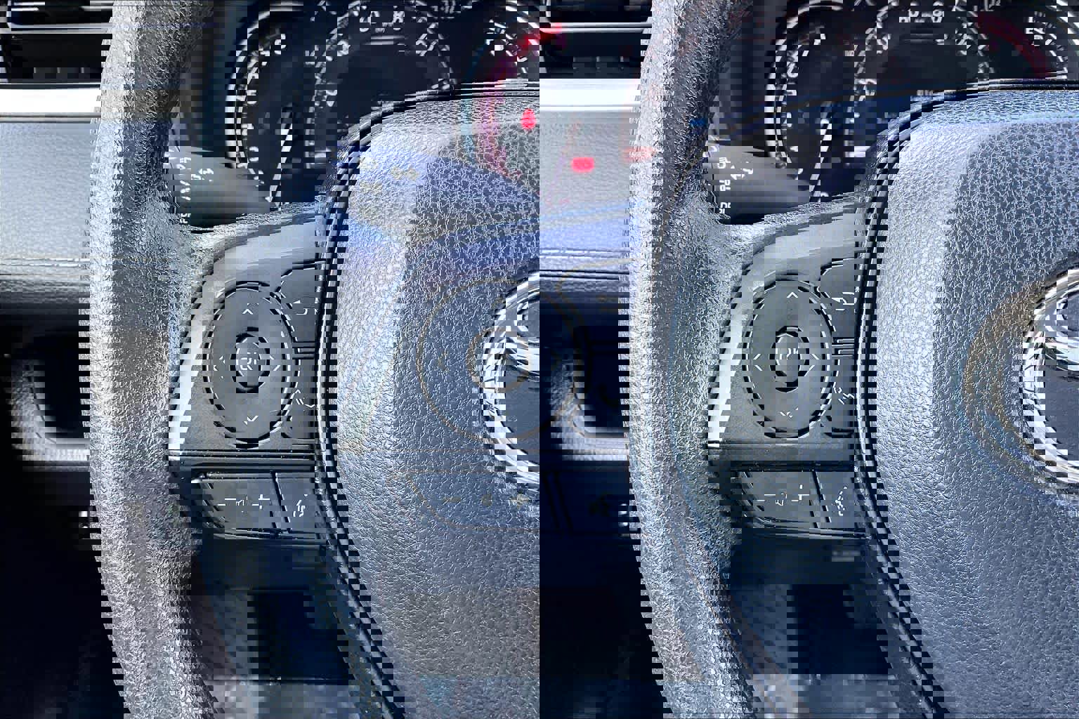 Certified 2024 Toyota RAV4 LE image 23