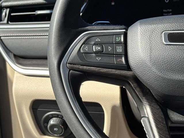 Used 2023 Jeep Grand Cherokee Limited w/ Trailer Tow Prep Group (B) image 22