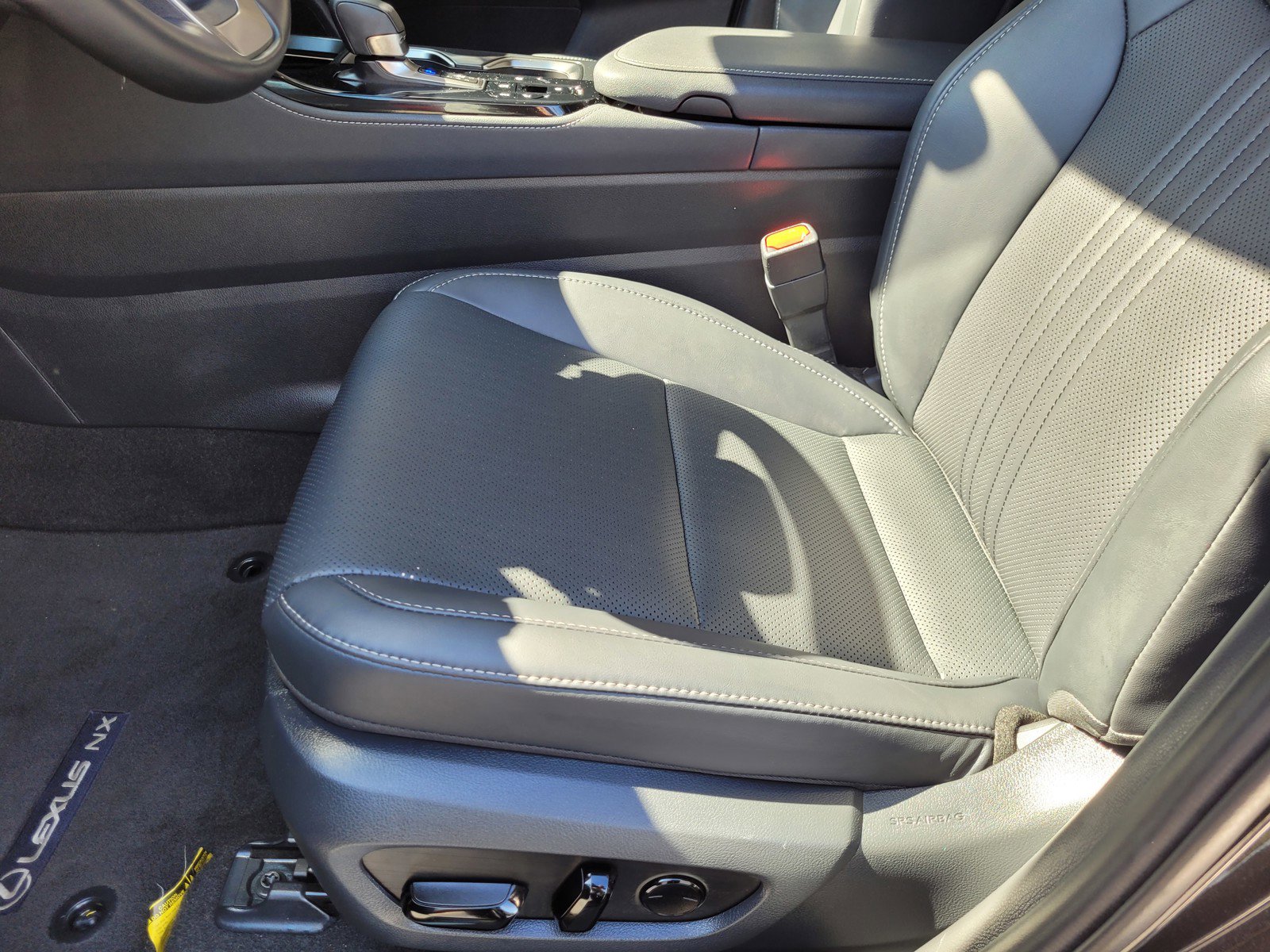 Certified 2025 Lexus NX 350h AWD w/ Cold Area Package image 25