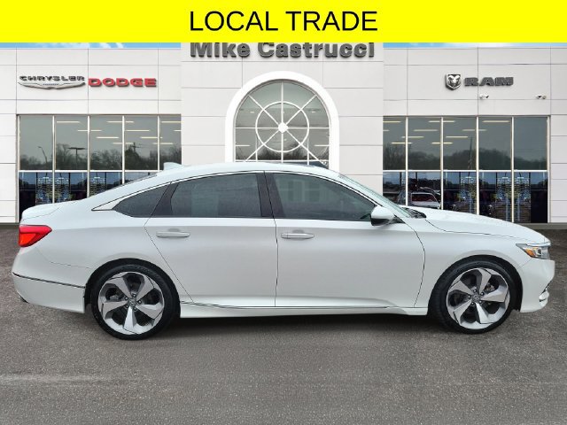 Used 2020 Honda Accord Touring image 4