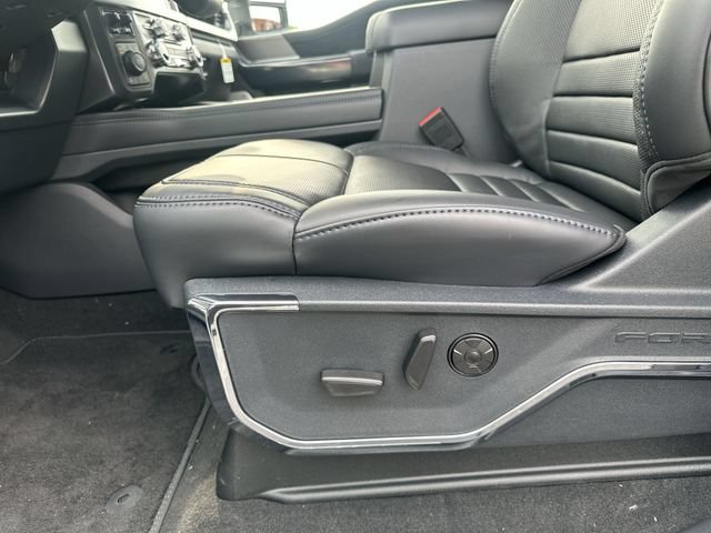 New 2026 Ford F350 Platinum AWD/4WD image 15