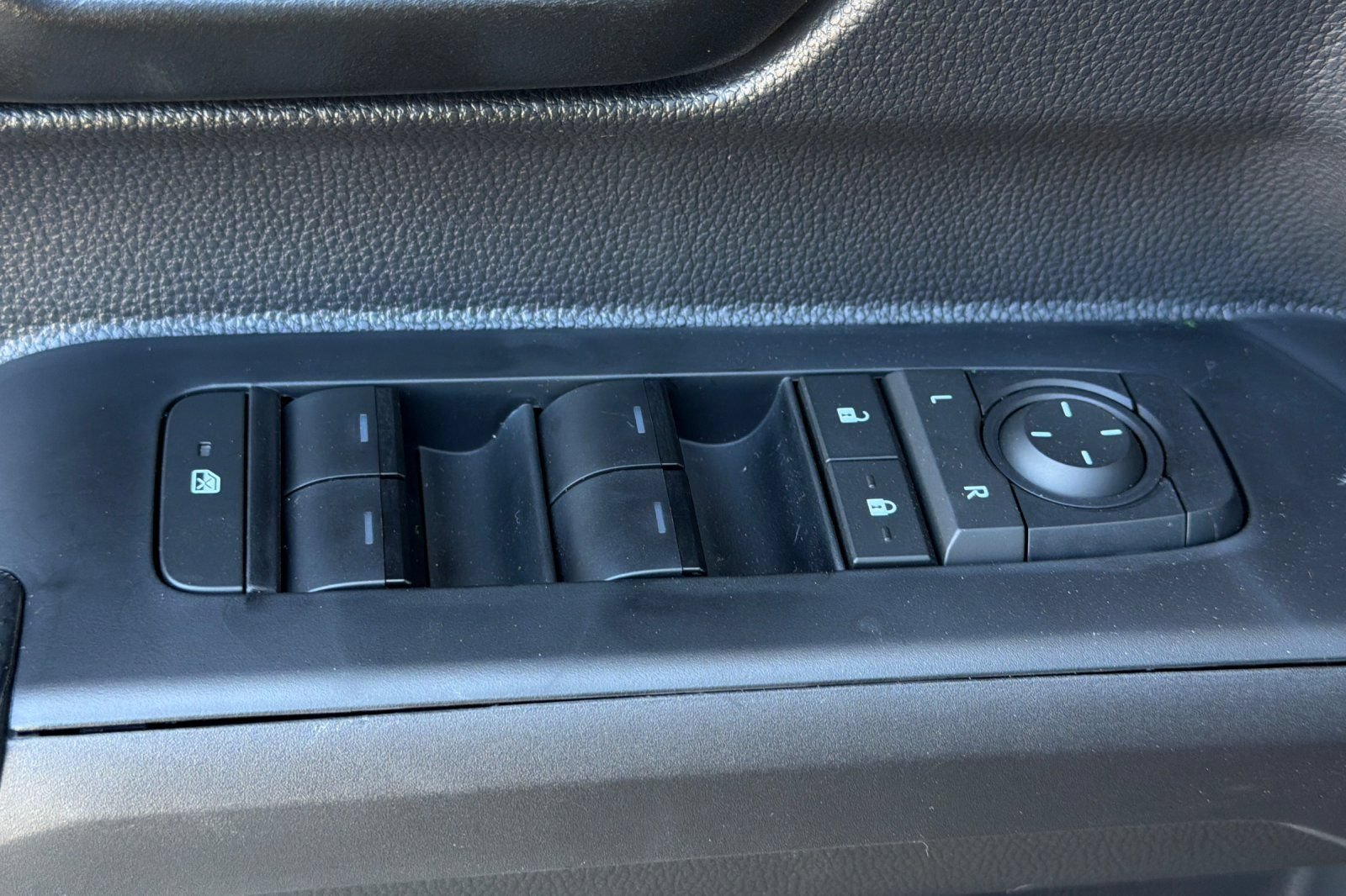 New 2026 Toyota Tacoma TRD Pro AWD/4WD image 12