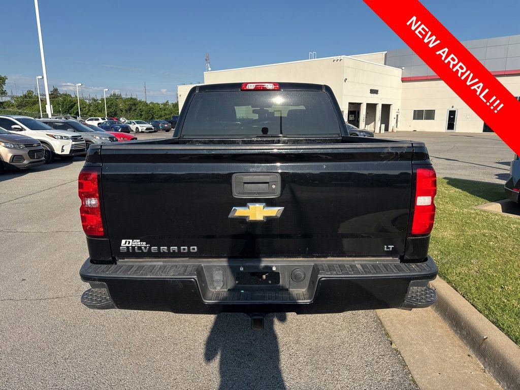 Used 2017 Chevrolet Silverado 1500 LT w/ All Star Edition AWD/4WD image 4