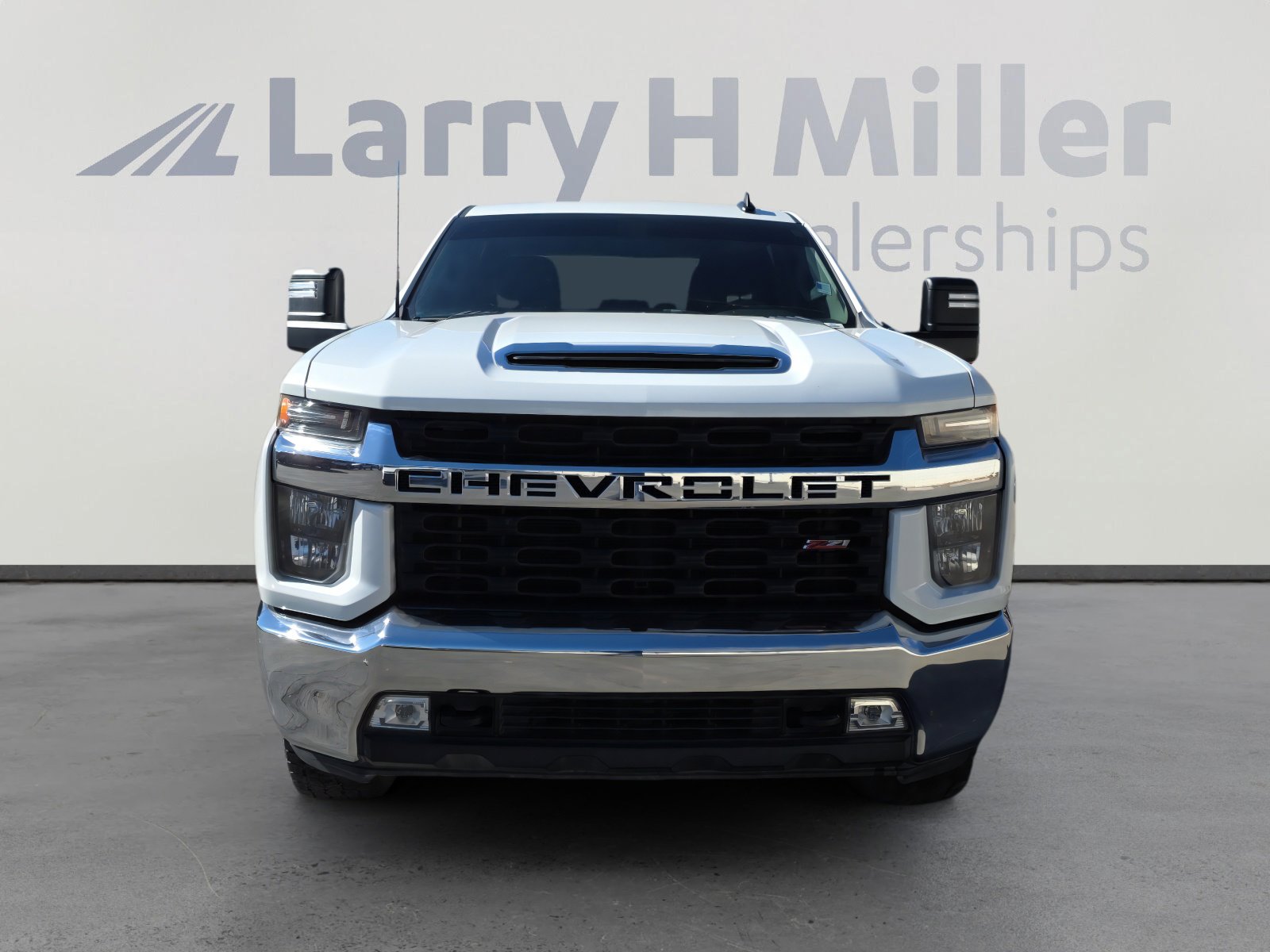 Used 2022 Chevrolet Silverado 2500 LT w/ Convenience Package image 8