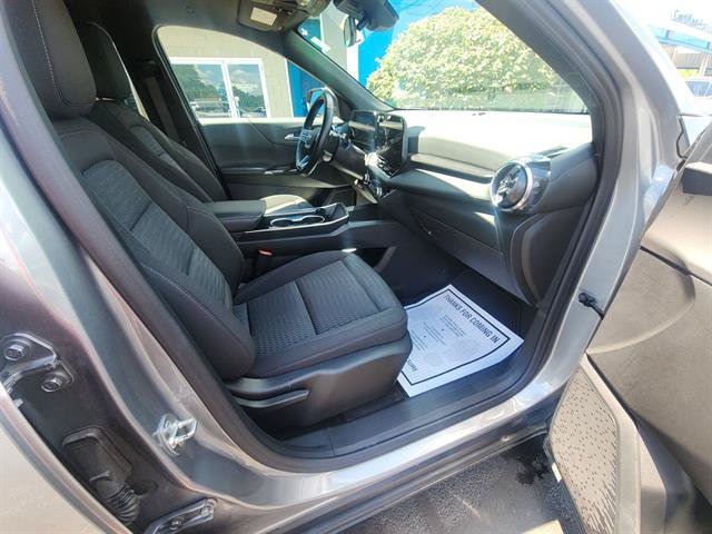 Used 2025 Chevrolet Equinox LT AWD/4WD image 11