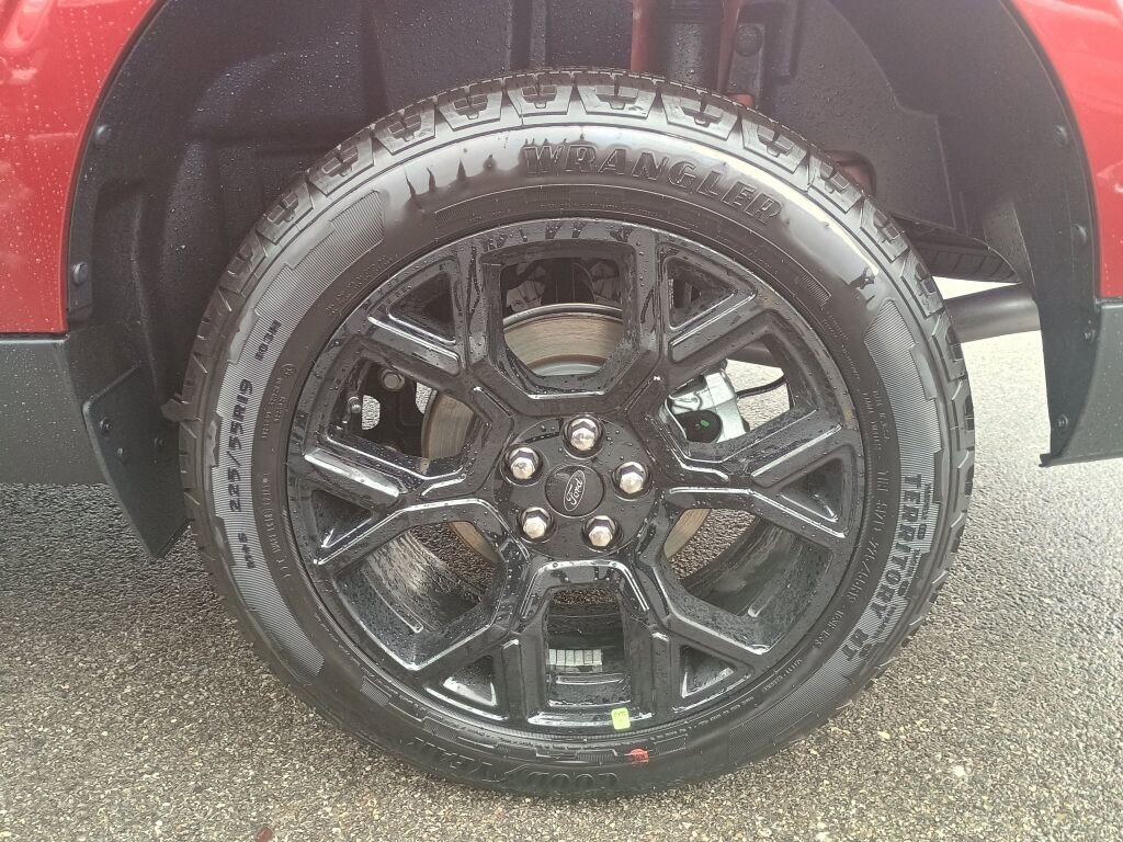 New 2025 Ford Maverick XLT w/ Black Appearance Package image 24