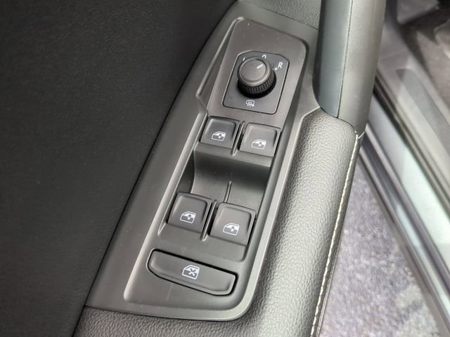 Used 2024 Volkswagen Tiguan S AWD/4WD image 19