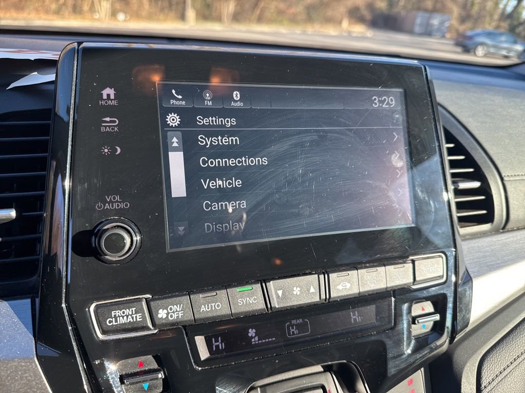 Used 2024 Honda Odyssey EX-L image 11