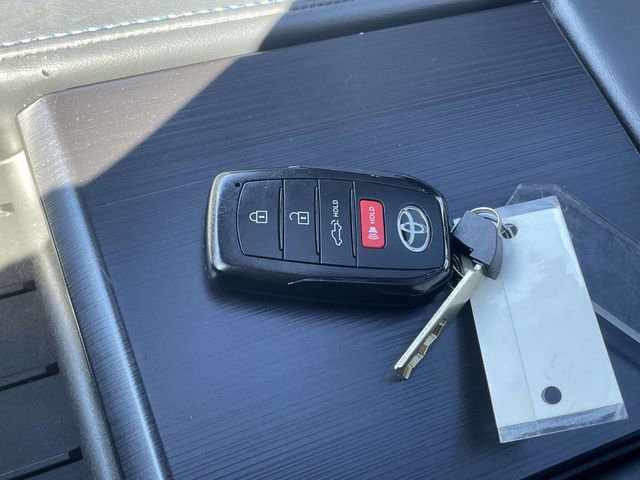 Used 2024 Toyota Tundra Platinum image 33