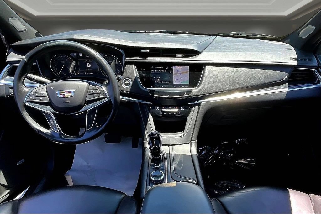 Certified 2023 Cadillac XT5 Premium Luxury w/ Technology Package AWD/4WD image 7