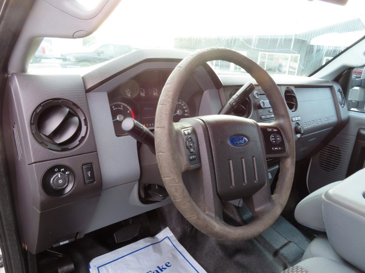 Used 2015 Ford F250 XL w/ Power Equipment Group image 30