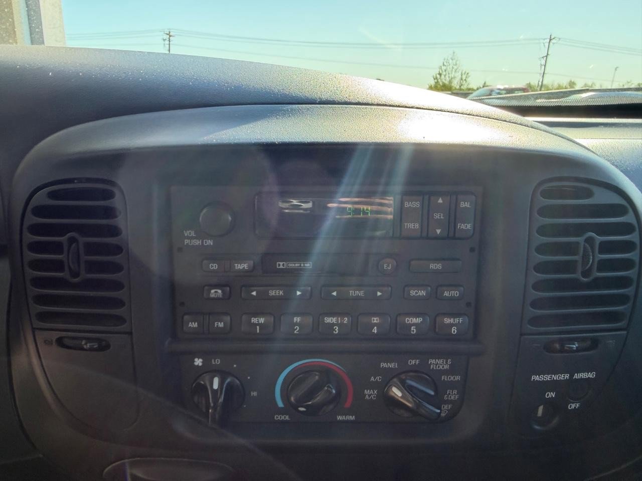 Used 2000 Ford F150 Harley-Davidson RWD image 14