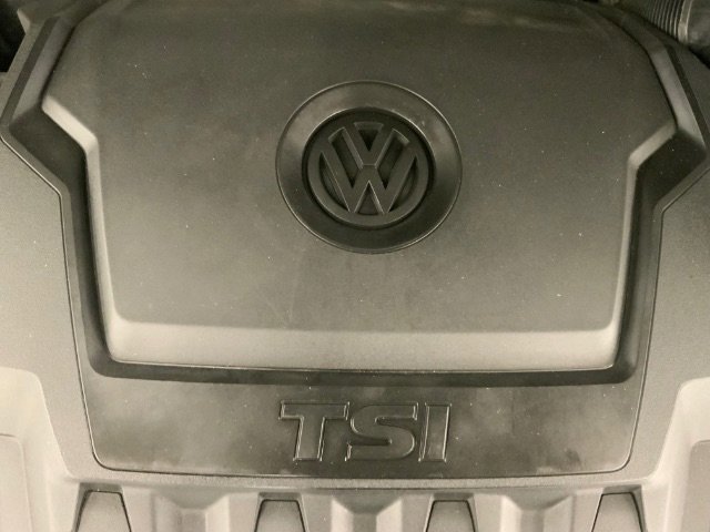 Used 2019 Volkswagen Tiguan S image 34