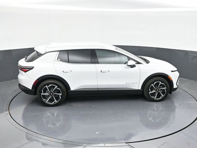 New 2026 Chevrolet Equinox EV LT image 58