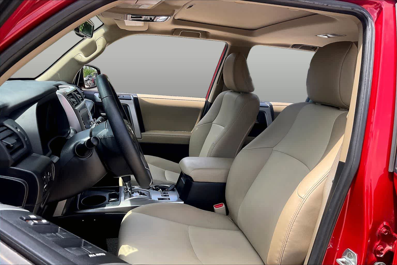 Used 2023 Toyota 4Runner SR5 Premium w/ Moonroof Package RWD image 8