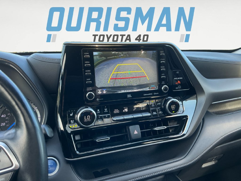 Used 2021 Toyota Highlander Limited AWD/4WD image 22
