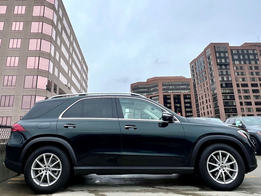 Certified 2025 Mercedes-Benz GLE 350 4MATIC image 8