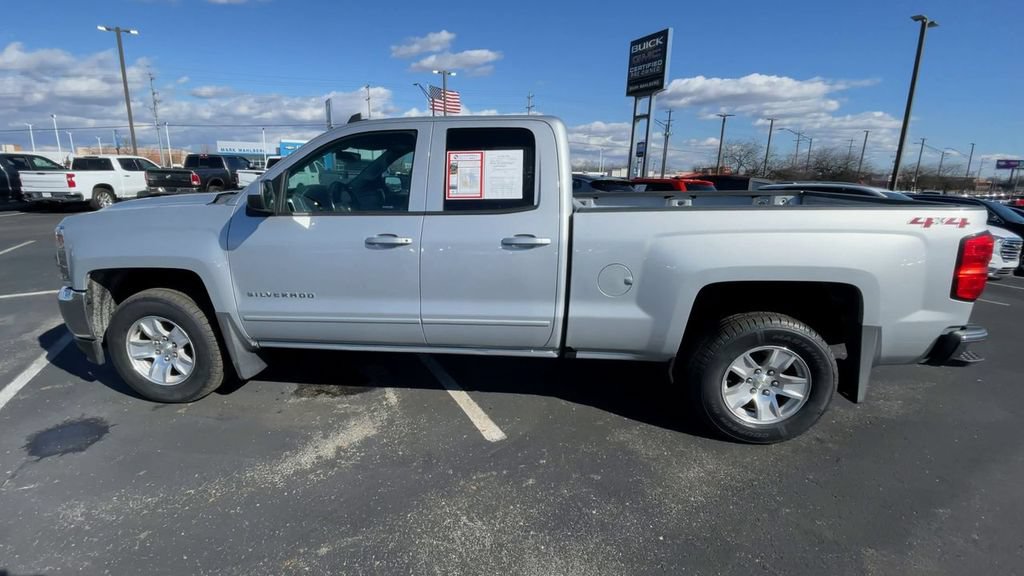 Used 2018 Chevrolet Silverado 1500 LT AWD/4WD image 7