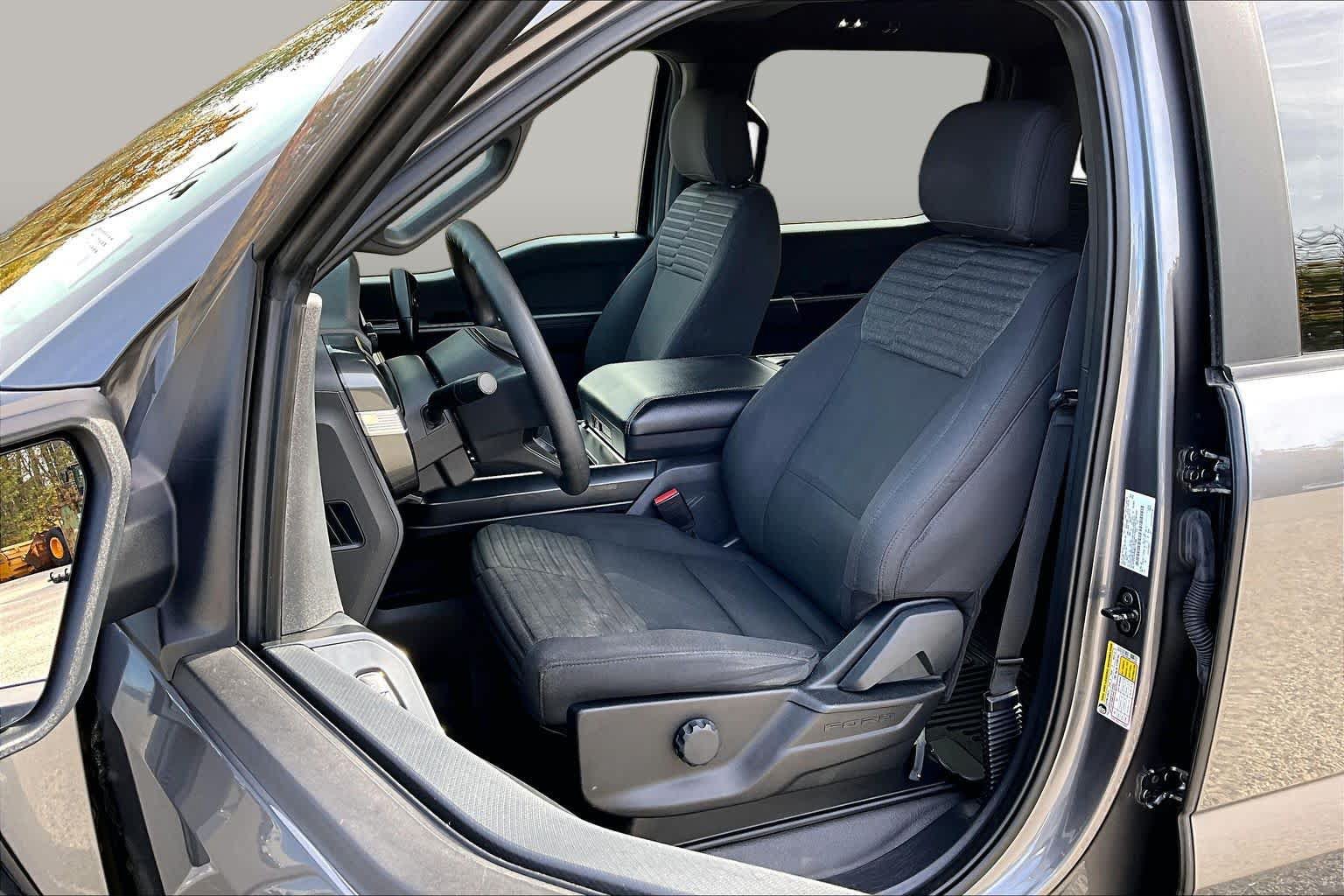 Used 2021 Ford F150 XL w/ STX Appearance Package AWD/4WD image 9