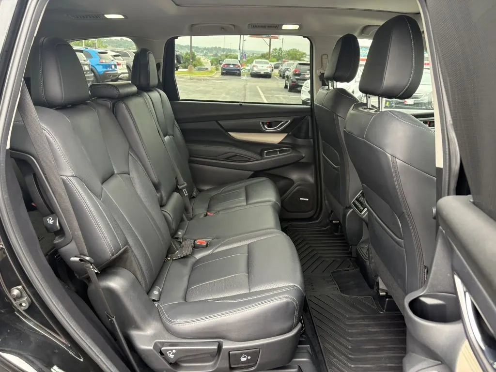 Used 2020 Subaru Ascent Limited AWD/4WD image 20