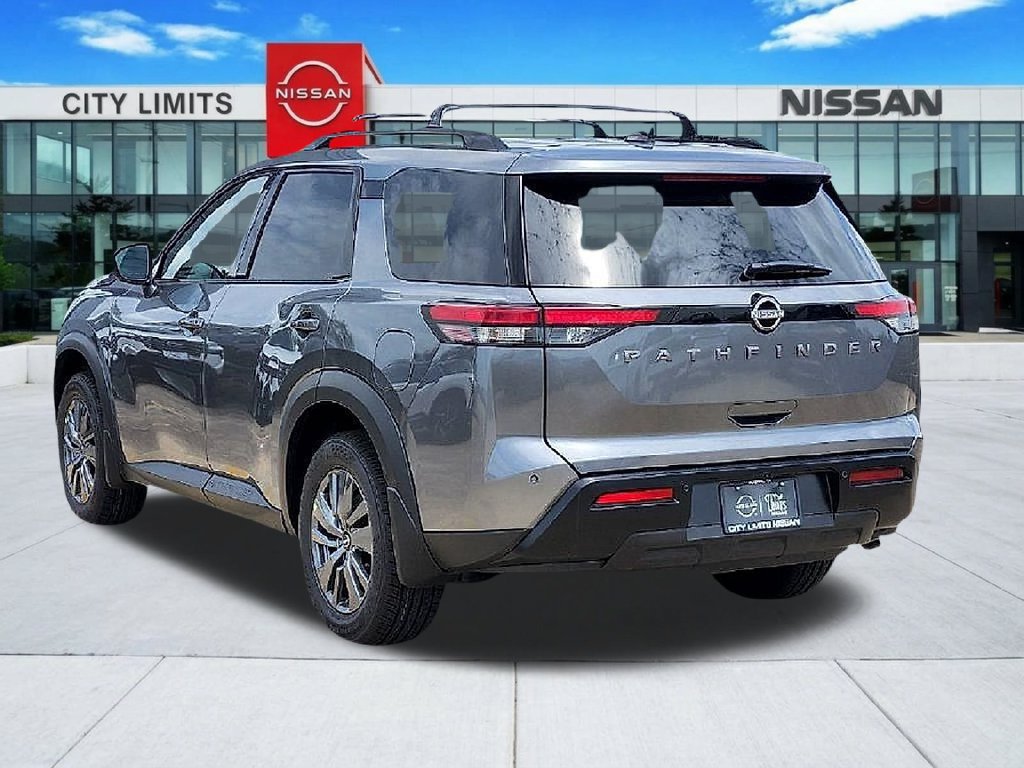 New 2026 Nissan Pathfinder SV FWD image 9