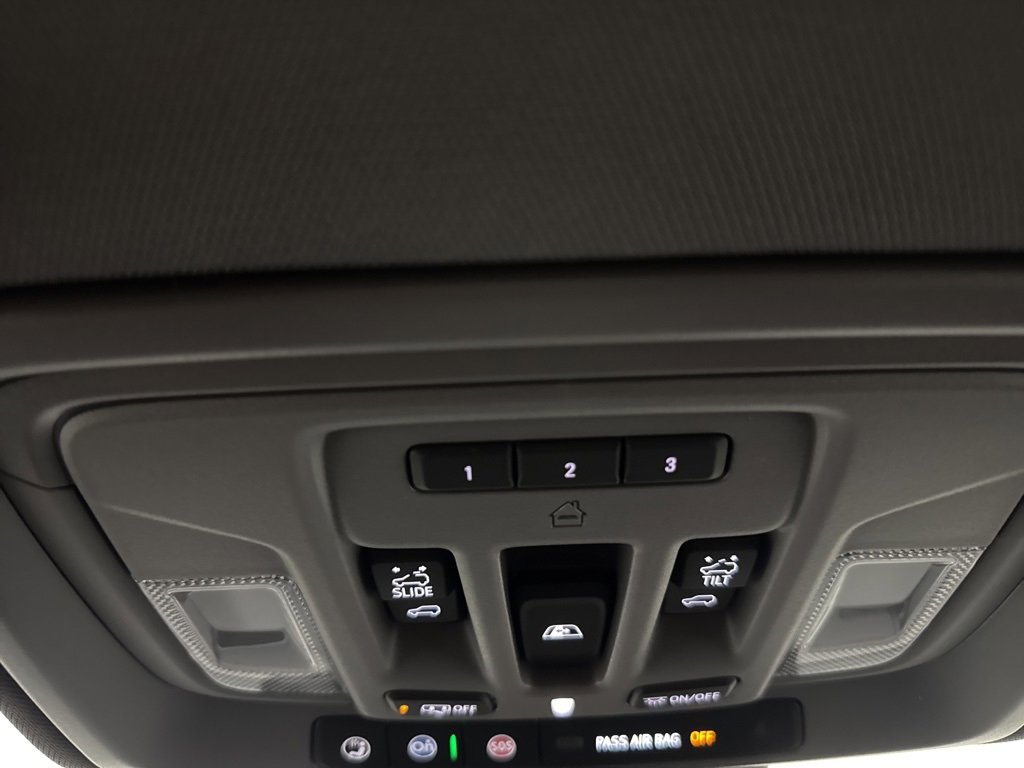 New 2026 GMC Sierra 1500 SLT image 55