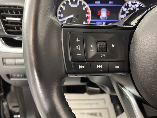 Used 2023 Nissan Rogue SL w/ SL Premium Package image 21