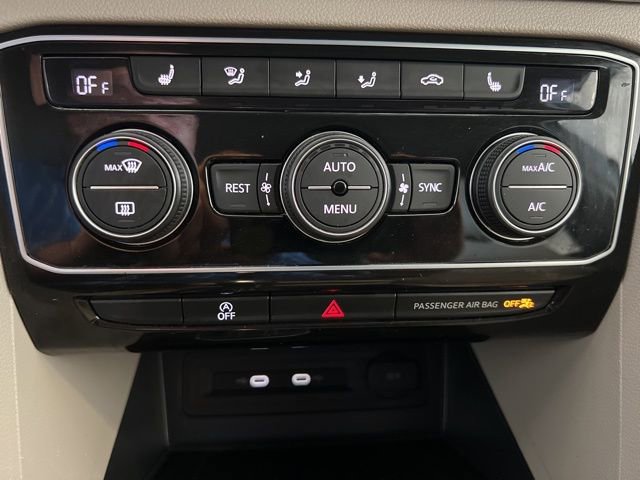 Used 2023 Volkswagen Atlas SE image 38