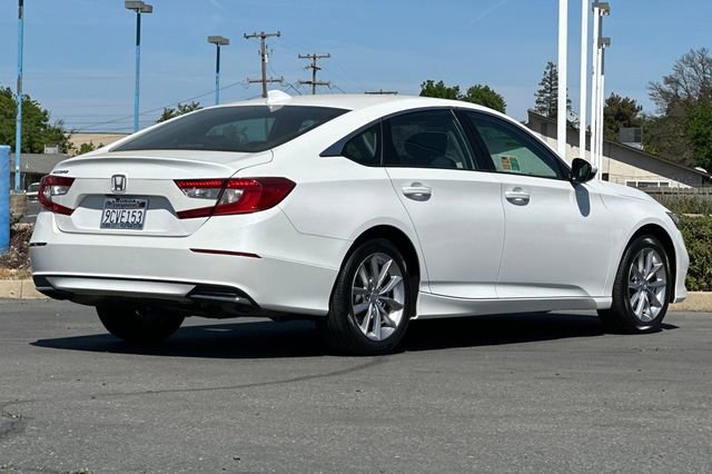 Used 2022 Honda Accord LX image 4