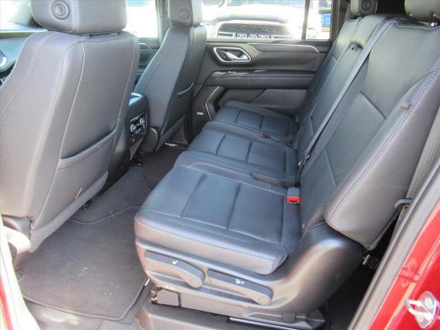 Certified 2024 Chevrolet Suburban Z71 w/ Off-Road Capability Package AWD/4WD image 35