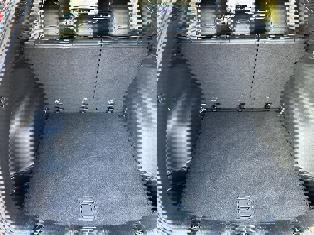 Used 2023 Jeep Compass Limited image 27