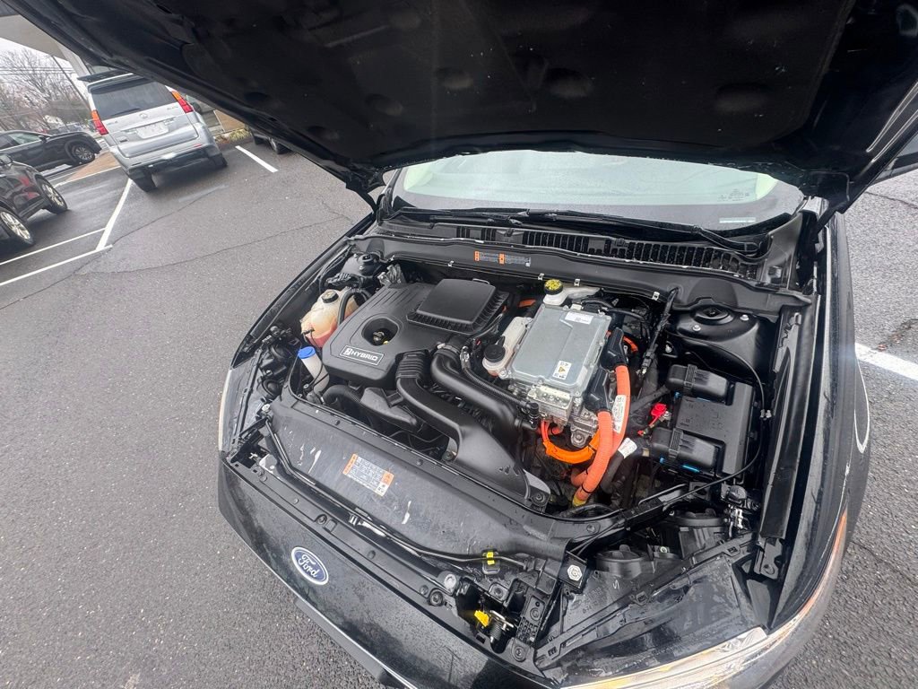 Used 2018 Ford Fusion S FWD image 16