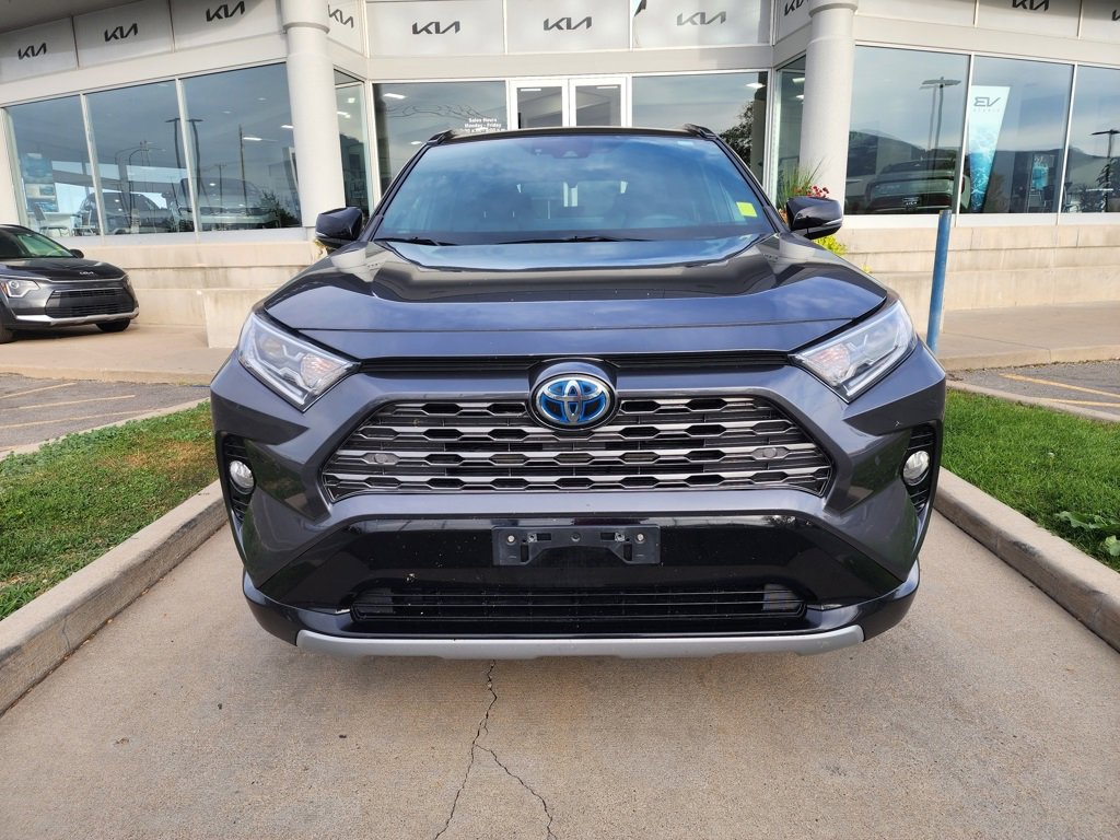 Used 2020 Toyota RAV4 XSE image 2