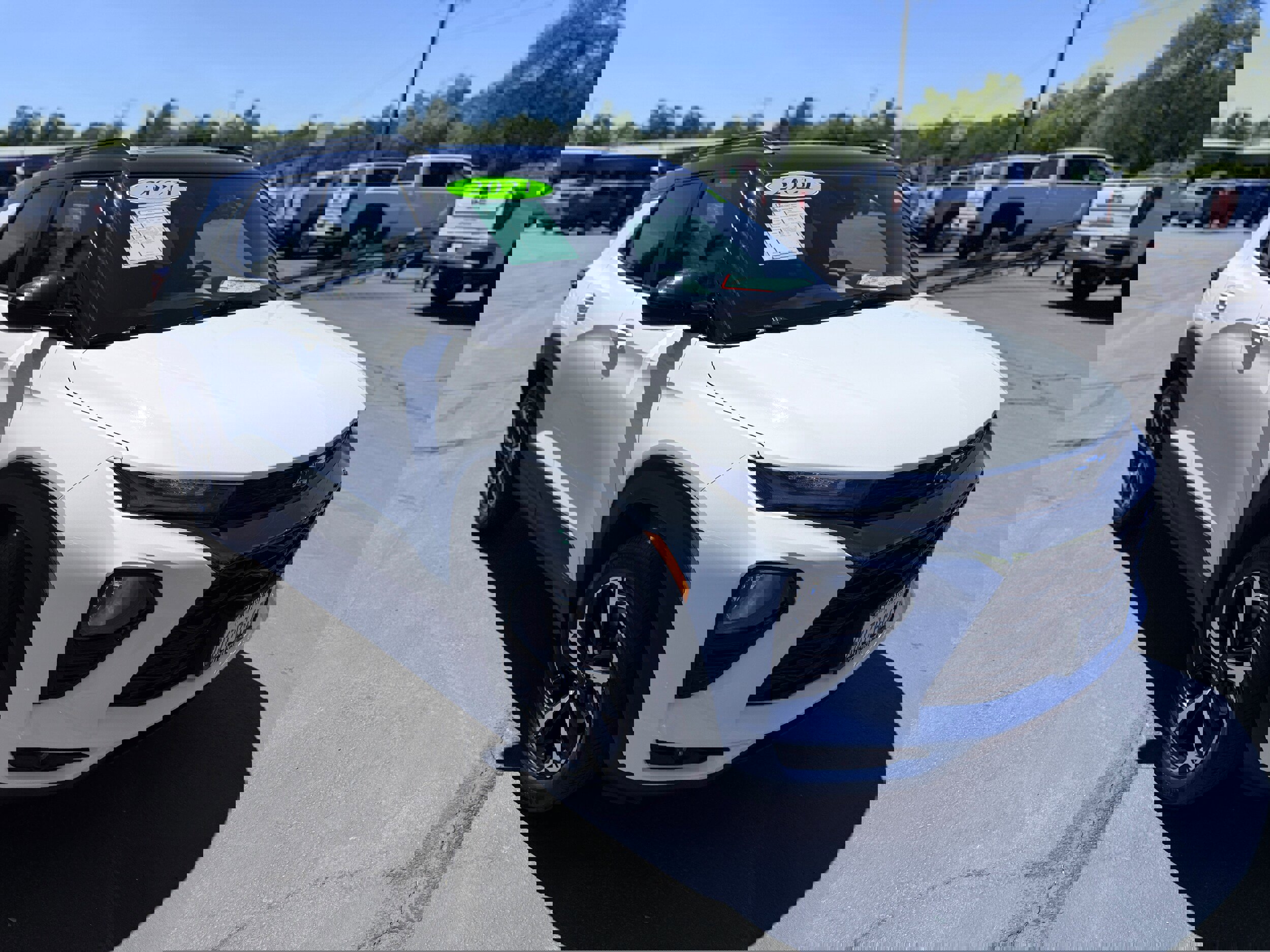 Used 2021 Chevrolet TrailBlazer RS w/ Sun and Liftgate Package AWD/4WD image 4