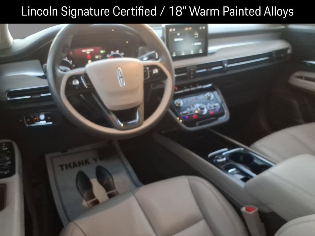 Certified 2022 Lincoln Corsair FWD image 6