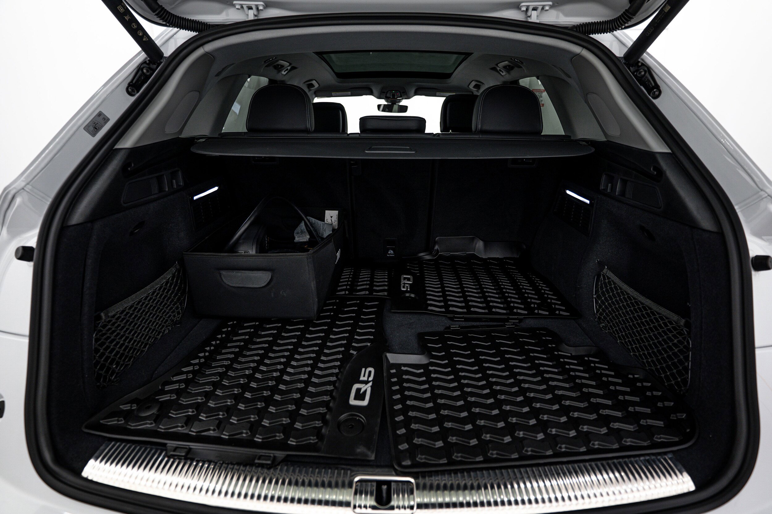 Certified 2024 Audi Q5 e Premium Plus AWD/4WD image 22