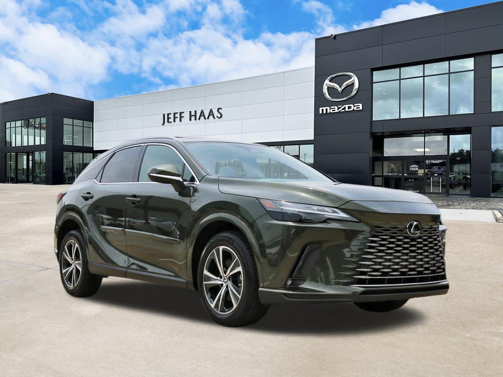 Used 2023 Lexus RX 350 Premium w/ Cold Area Package FWD image 4