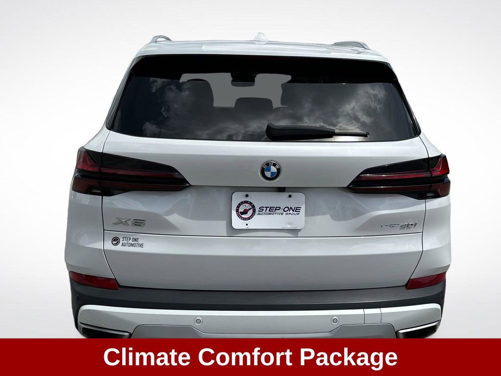 Used 2024 BMW X5 xDrive40i AWD/4WD image 6