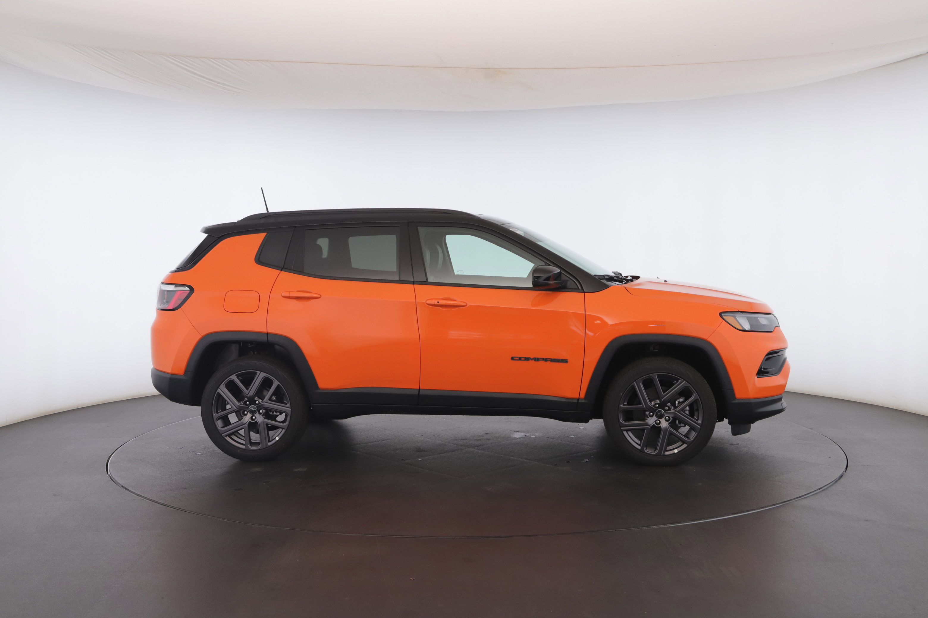 New 2026 Jeep Compass Limited w/ Sun, Sound & Navigation Group image 33